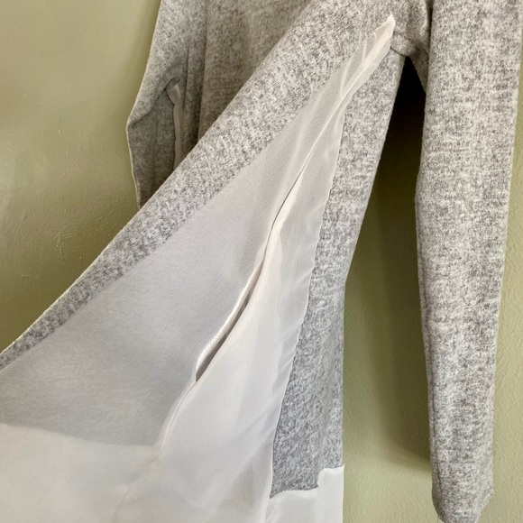 Long Grey Tunic with Pockets and Sheer Hem - Picture 3 of 9